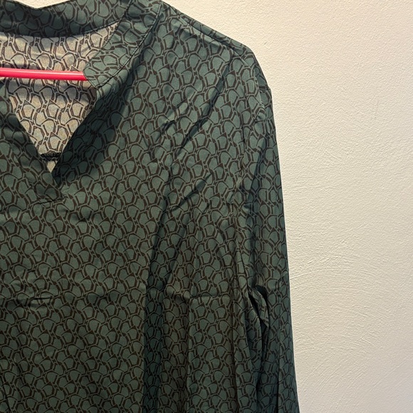 Green Patterned Blouse - Picture 3 of 3